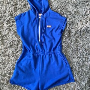 Hunter shorts jumper! So cute.